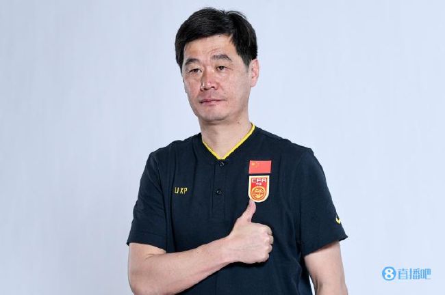 “据我了解，罗马对俱乐部的一些关键人物——如主教练穆里尼奥和总监蒂亚戈-平托——下赛季的去向仍不清楚，因此现在决定是否能为卢卡库支付这笔钱，对罗马来说还为时过早。